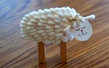 cotton-swab-sheep