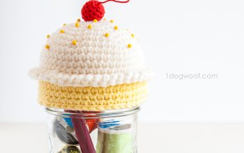 cupcake_pincushion_sewing_kit-1