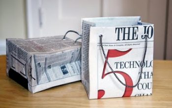 newspaper-gift-bag-tutorial.jpg